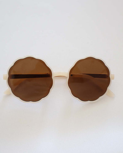 The Eyes of Minnie : Ivory Frame Light Brown Lens Flower Kid Sunglasses (1-8Yrs)
